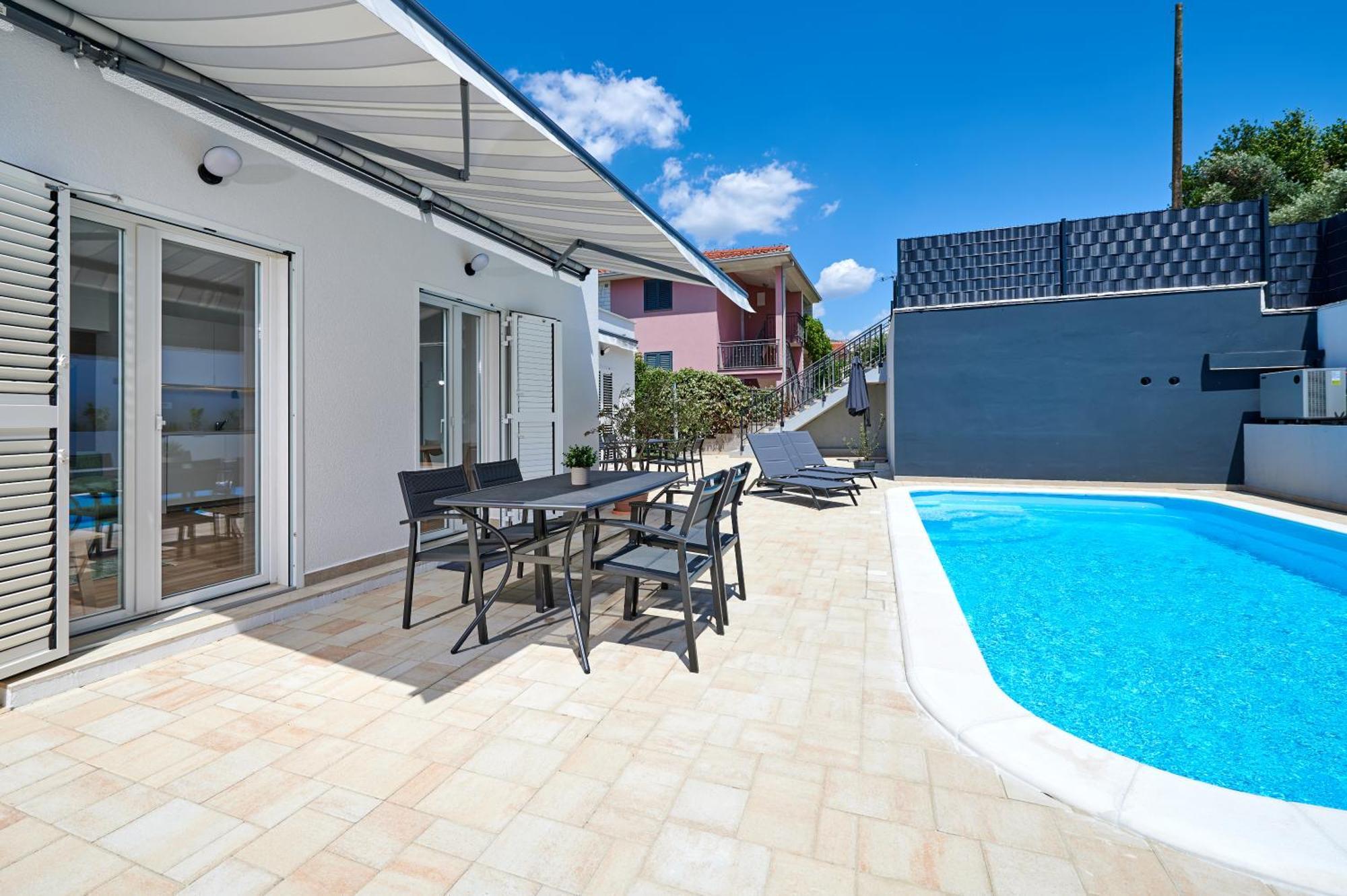Nela & Sara - 2 Apartments With Heated Swimming Pool เซเกต วรันยีชา ภายนอก รูปภาพ